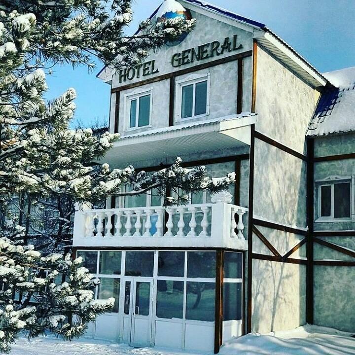 Hotel General Ekibastuz Exteriör bild